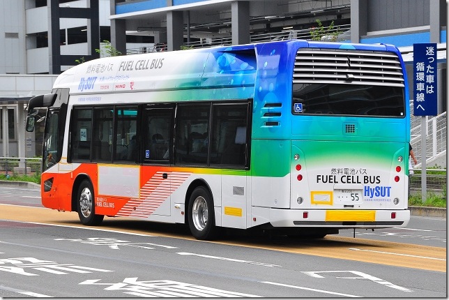 Fuel-cell Buses for Tokyo Airport Routes