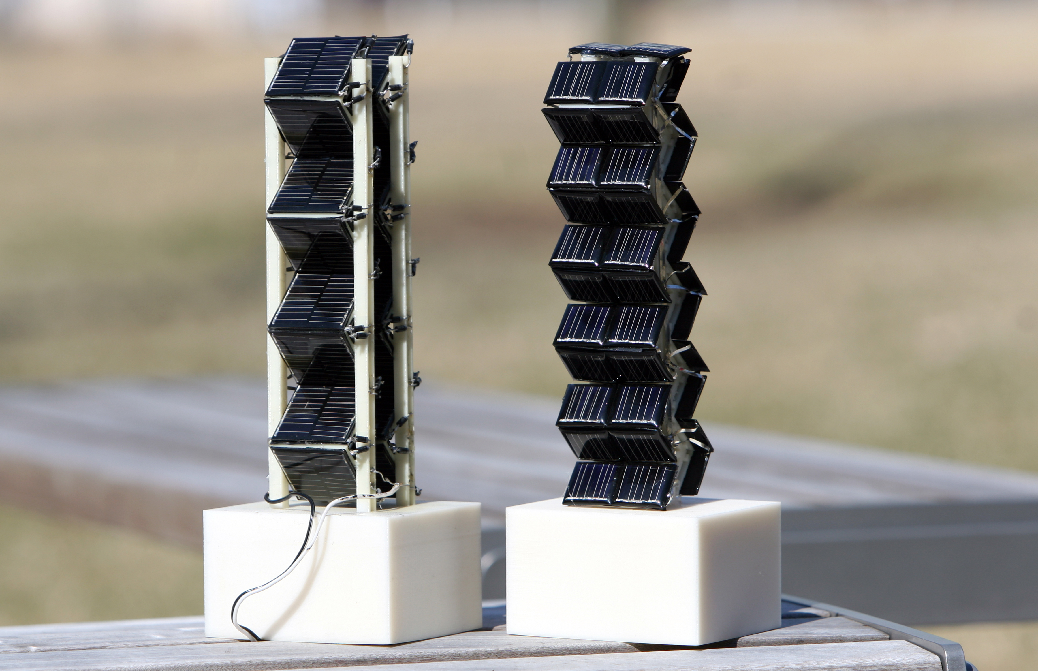 Innovative 3-D designs to improve the performance of solar photovoltaic cells