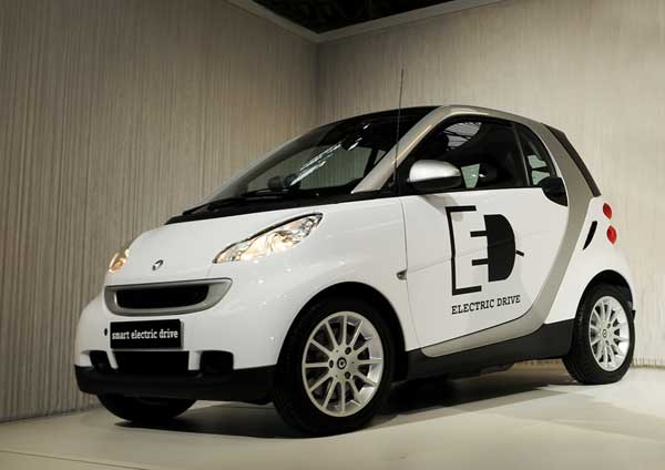smart-fortwo-ed-urban-electric-car